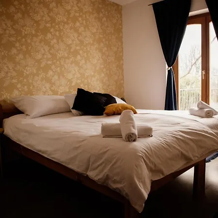 Sipos Borhaz Es Vendeghaz 3*