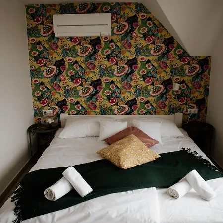 Sipos Borhaz Es Vendeghaz 3* Badacsonyörs