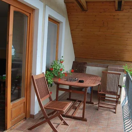 Penzion Sipos Borhaz Es Vendeghaz