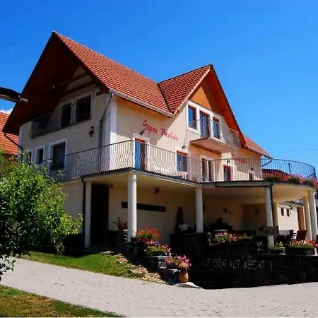 Gæstehus Sipos Borhaz Es Vendeghaz