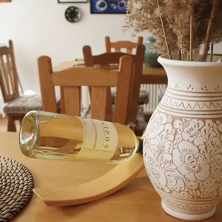 Gæstehus Sipos Borhaz Es Vendeghaz Badacsonyörs