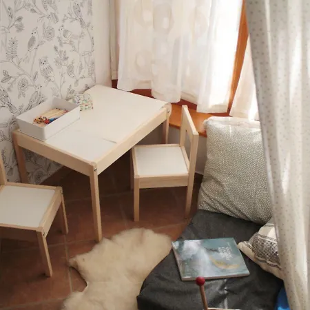 Sipos Borhaz Es Vendeghaz Badacsonyörs