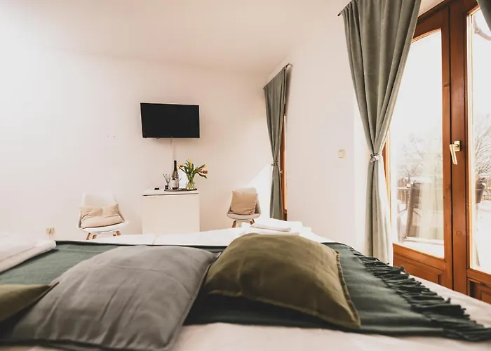 Sipos Borhaz Es Vendeghaz Pensionat 3*